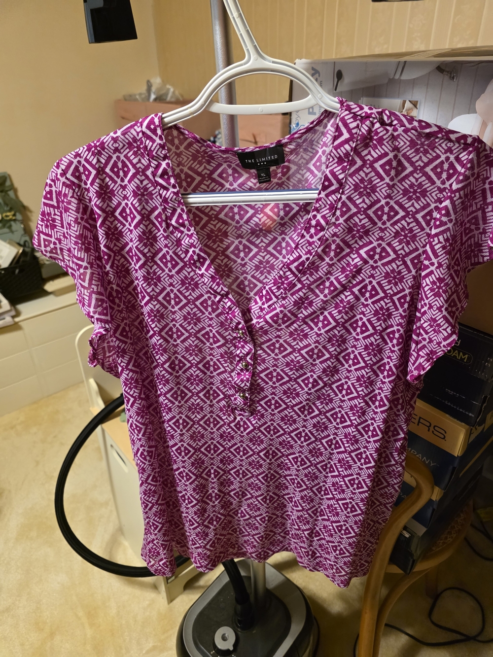 The Limited Magenta & White Geometric Print Wrap Blouse – XL